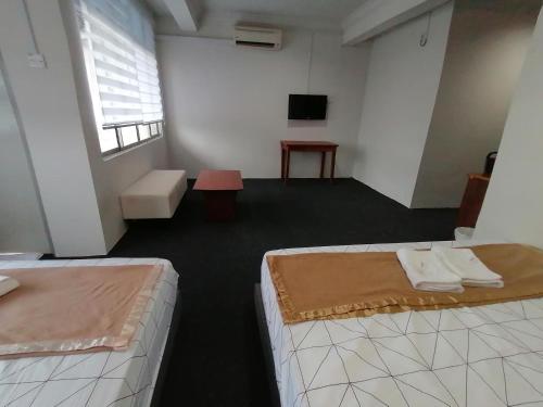 mi hotel 2 dungun
