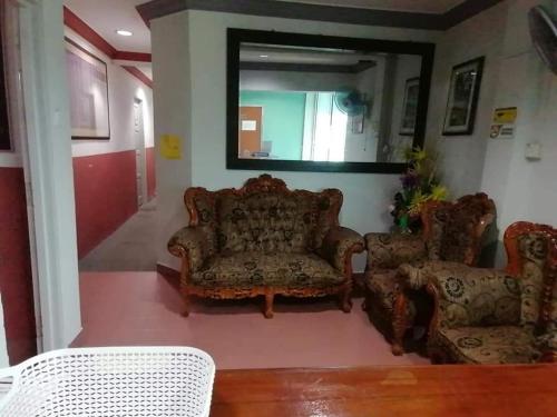mi hotel 2 dungun