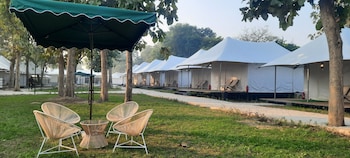 praveg tent city ayodhya brahmakund