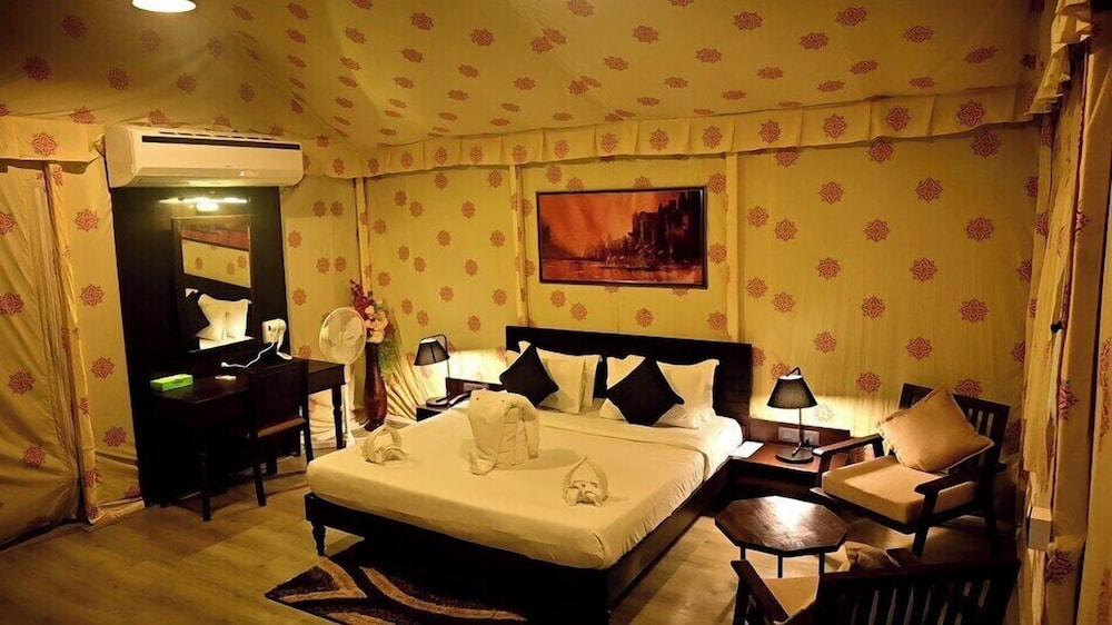 praveg tent city ayodhya brahmakund