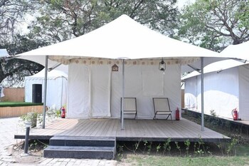 praveg tent city ayodhya brahmakund