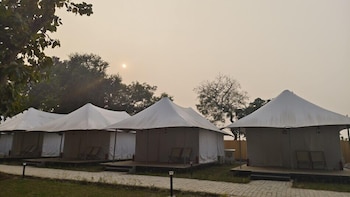 praveg tent city ayodhya brahmakund