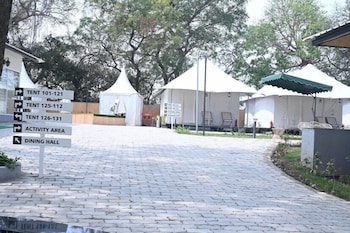 praveg tent city ayodhya brahmakund