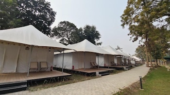 praveg tent city ayodhya brahmakund