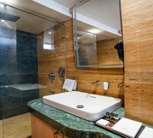 the jewels resorts and spa