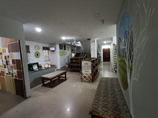 traveler hostel