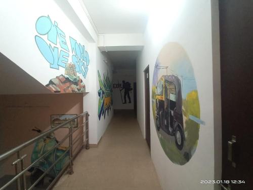 traveler hostel