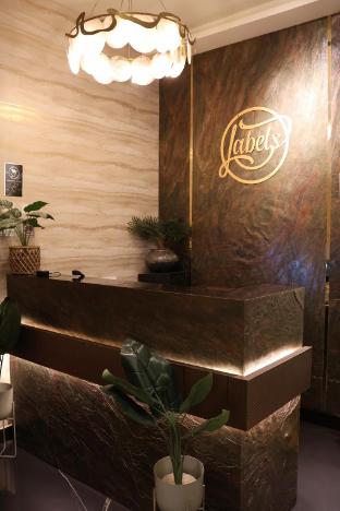 labels hotel