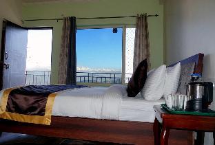 sierra vista mukteshwar by serenity sips