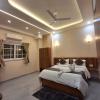 shri niwaas guest house