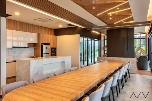 urban suites spectre collection by stellar alv