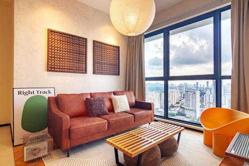 Urban Suites, Classic Collection By Stellar Alv,,5 star
