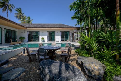 thammachard29 resort baangrood