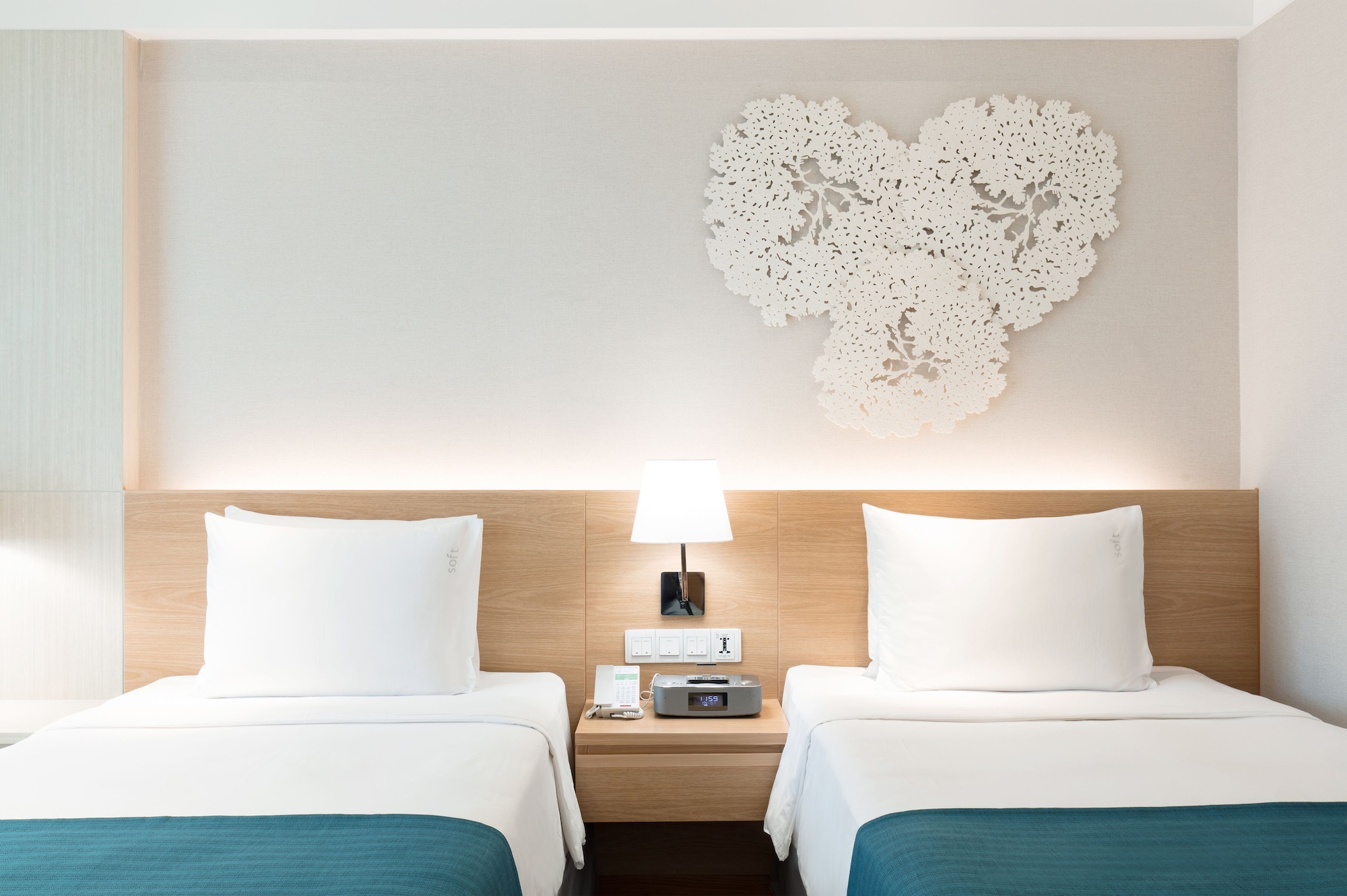 holiday inn bangkok by ihg