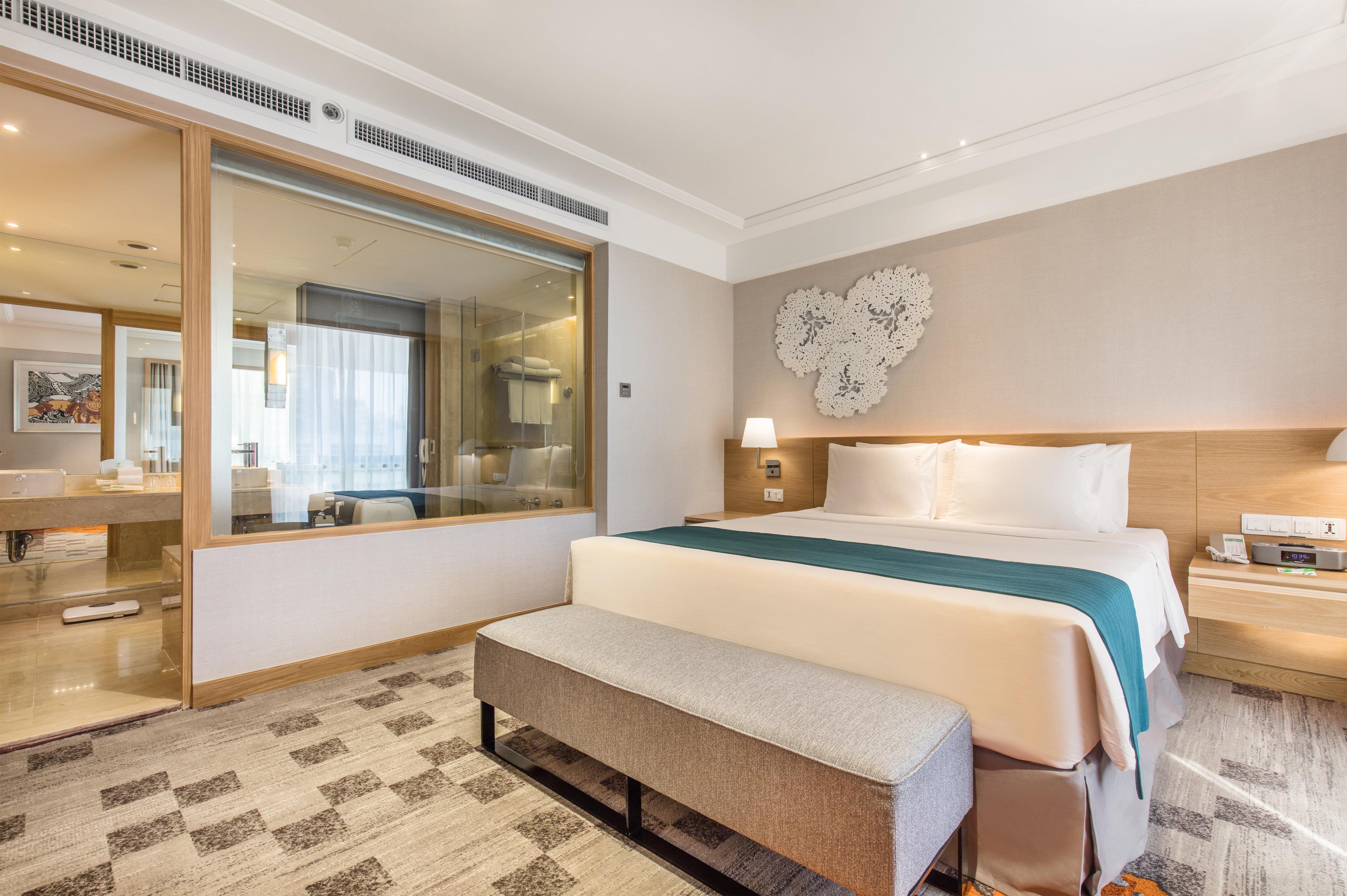 holiday inn bangkok by ihg