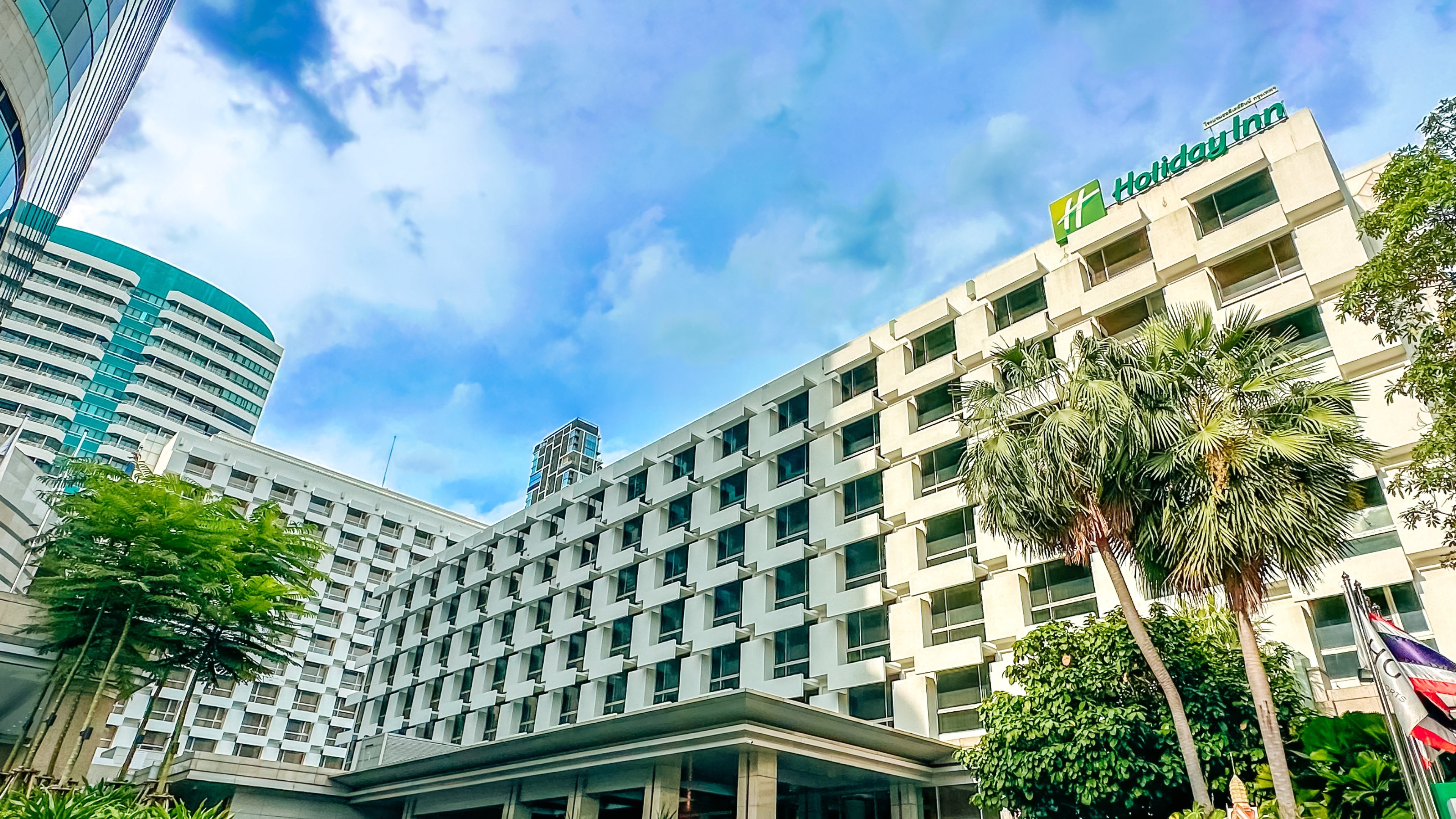holiday inn bangkok by ihg