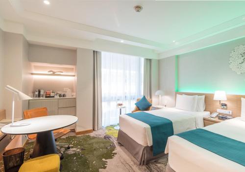 holiday inn bangkok by ihg