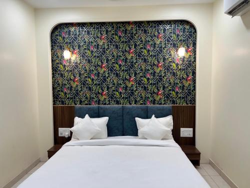 The Blue Vista Hotel,,4 star