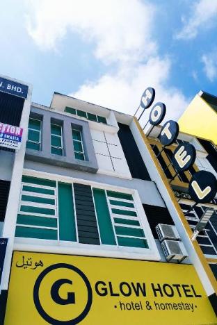 Glow Hotel,,3 star