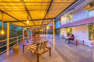 zostel pondicherry auroville road