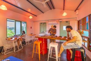 zostel pondicherry auroville road