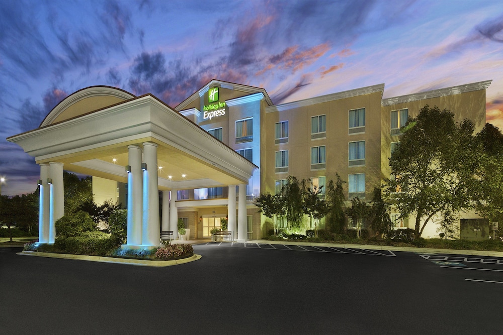 holiday inn express hotel and suites concord by ihg