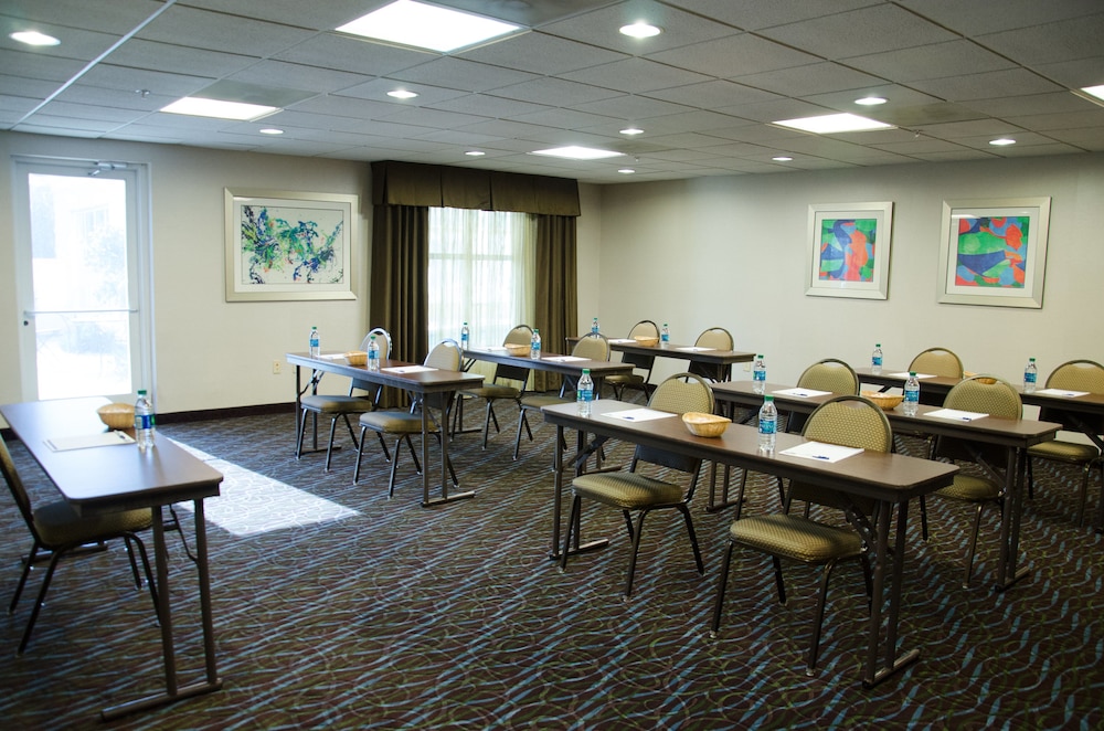 holiday inn express hotel and suites concord by ihg