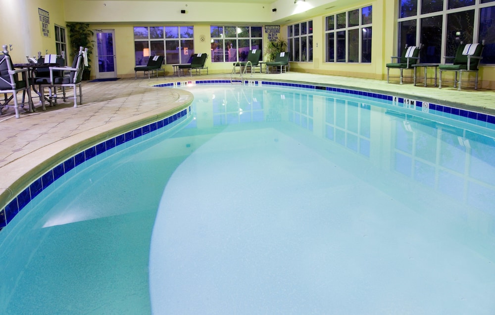 holiday inn express hotel and suites concord by ihg