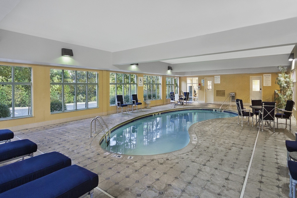 holiday inn express hotel and suites concord by ihg