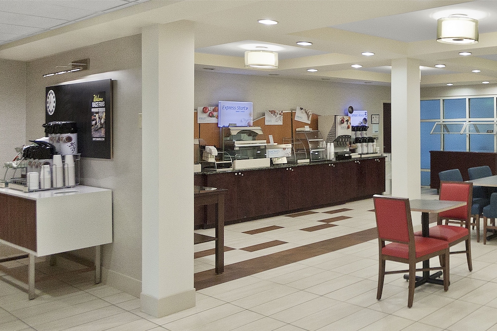 holiday inn express hotel and suites concord by ihg