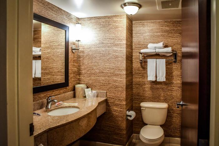 holiday inn express hotel and suites concord by ihg