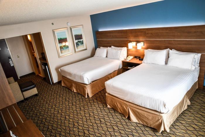 holiday inn express hotel and suites concord by ihg