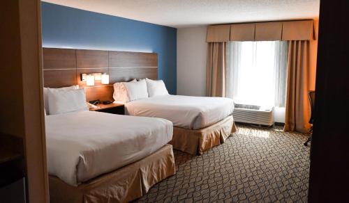 holiday inn express hotel and suites concord by ihg