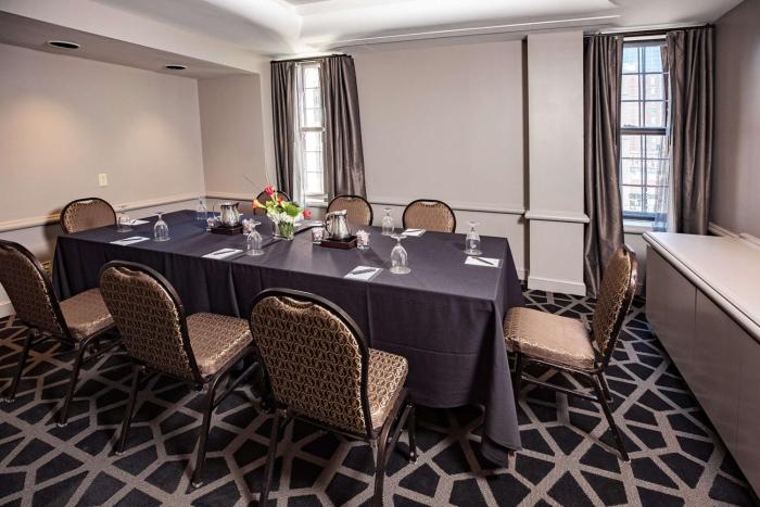 hotel phillips kansas city curio collection by hilton