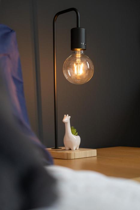 central 2 bedroom house parking