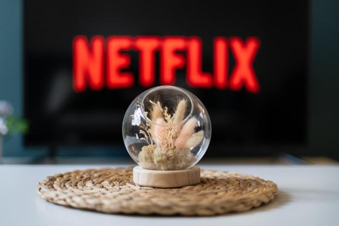 central 2 bedroom house parking