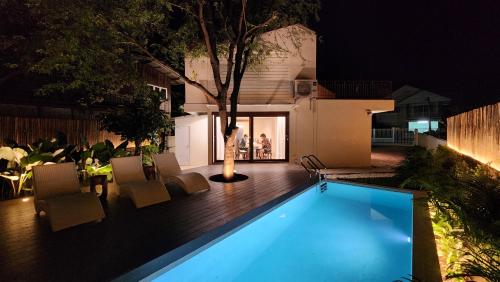 Sense Of Haiya,16 Sri Ping Muang Road,4 star