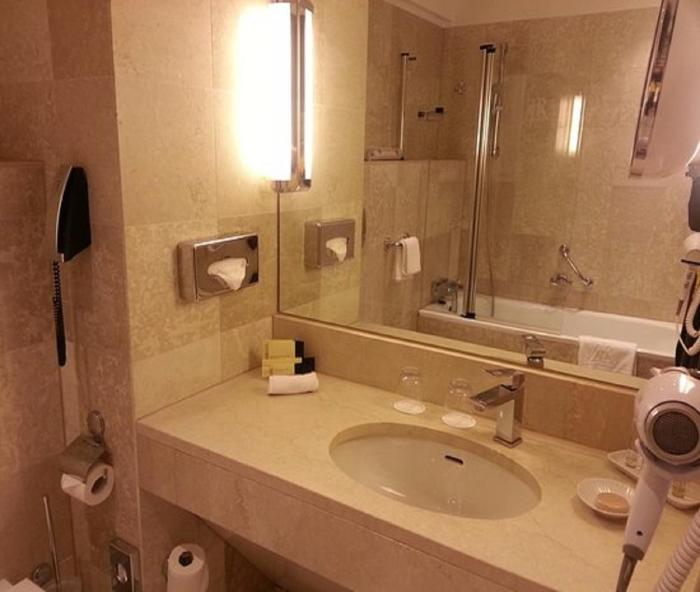 hotel the glory near delhi airport