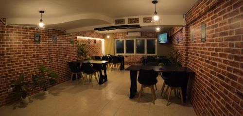 kpop hostel
