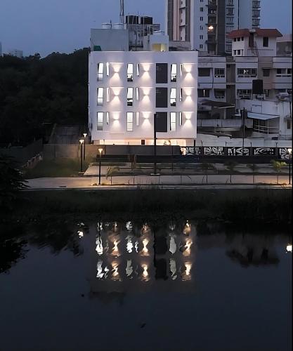 aafiya lakeview apartments