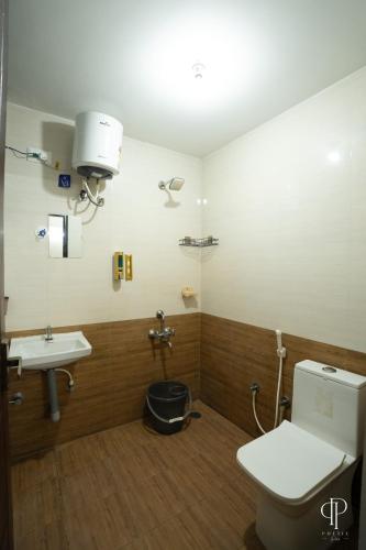 aafiya lakeview apartments