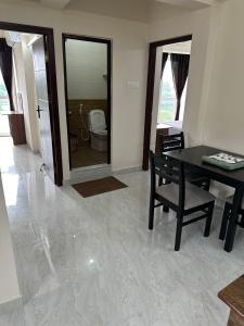 aafiya lakeview apartments