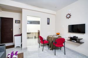 aafiya lakeview apartments