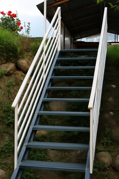 beholden stay and cafe