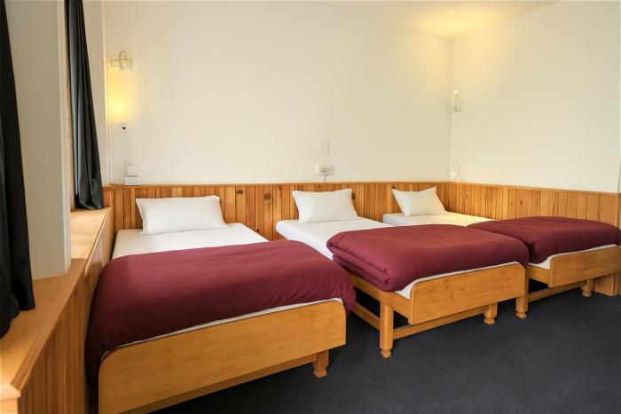 beholden stay and cafe