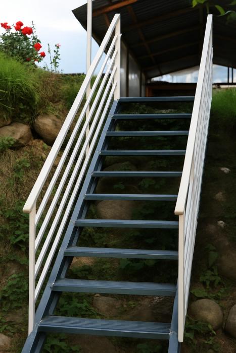 beholden stay and cafe