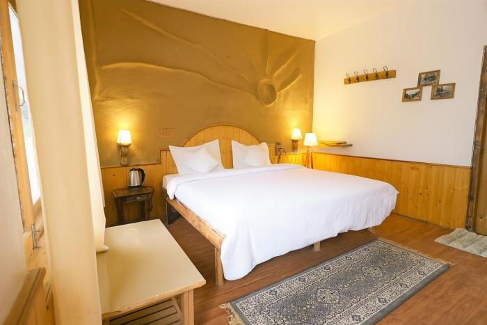 beholden stay and cafe