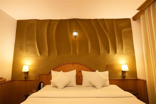 beholden stay and cafe