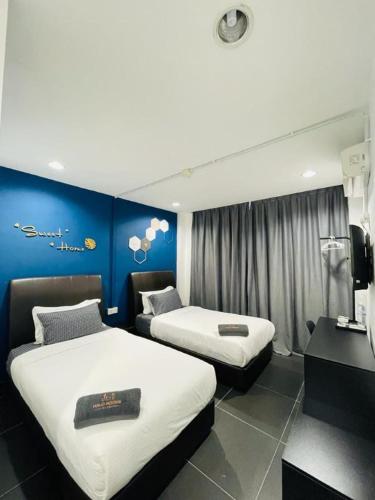 halo rooms hotel