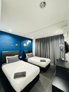 halo rooms hotel